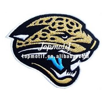 Newest custom iron on clothing patches sports team logo patch